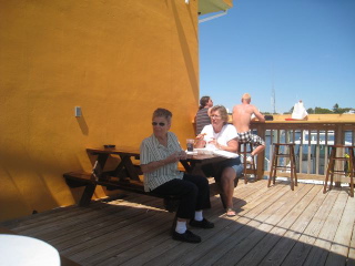 Dottie's new Cafe